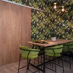 Otel Urban Ring 4*