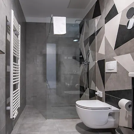 ホテル Urban Ring リュブリャナ