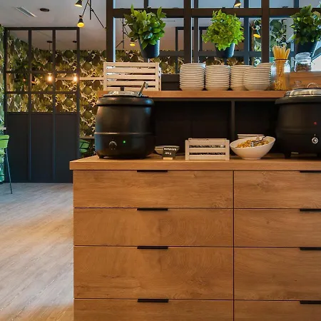 Urban Ring Hotel 4*
